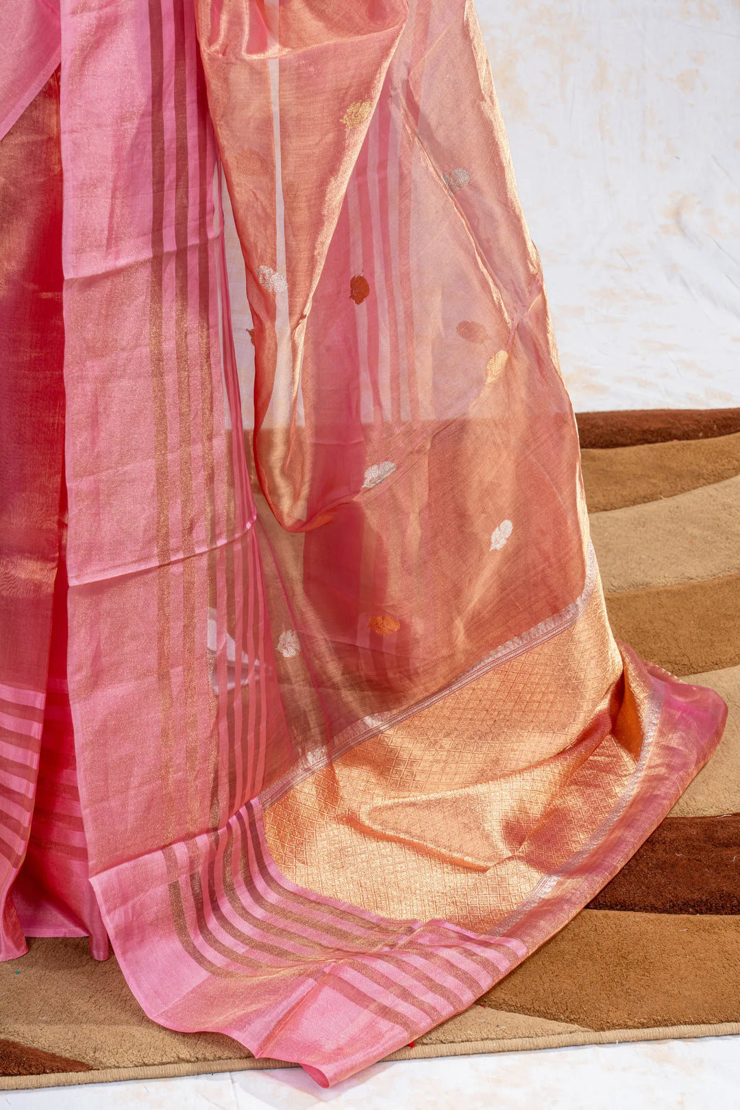 Pink Tissue Silk Banarasi Saree_3