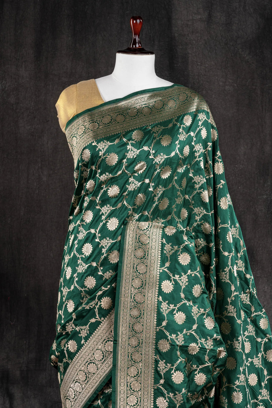 Bottle Green Katan Silk Banarasi Saree_2