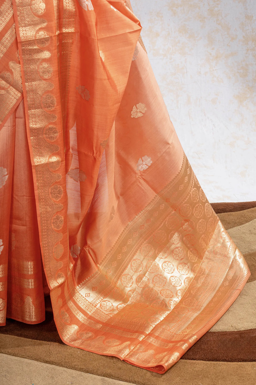 Orange Chiniya Silk Banarasi Saree_3